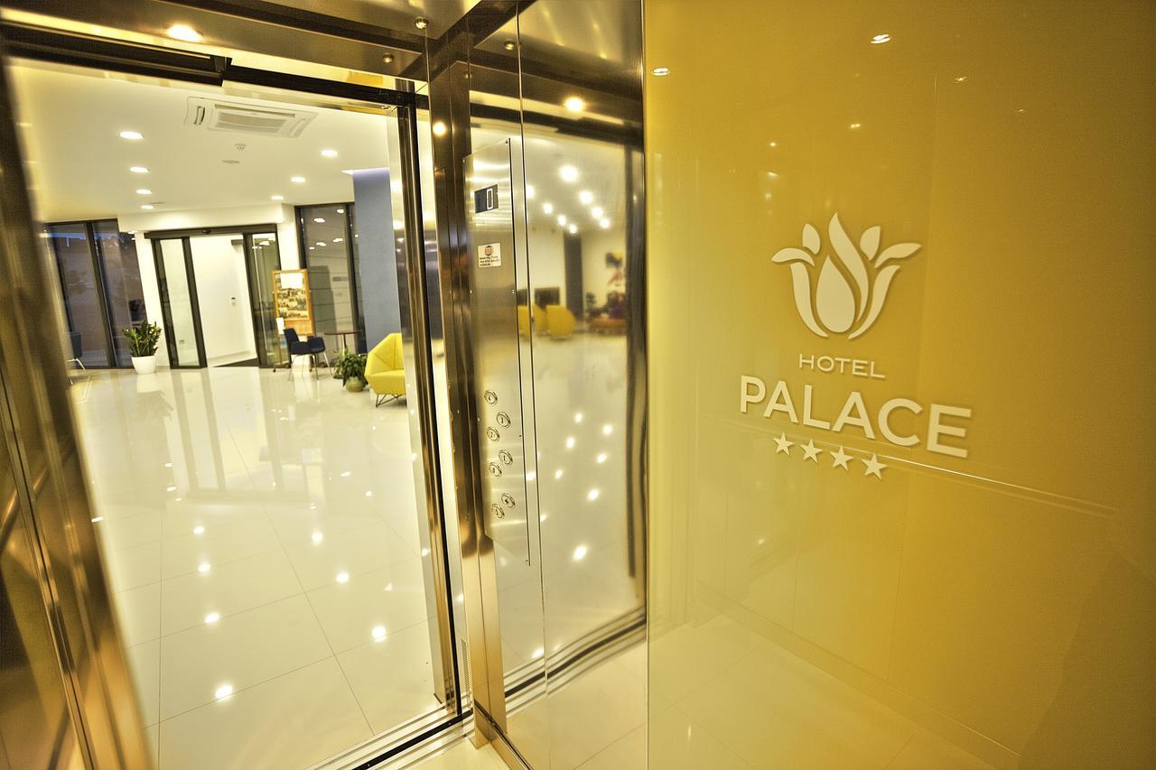 Hotel Palace เมจูโกเรีย ภายนอก รูปภาพ